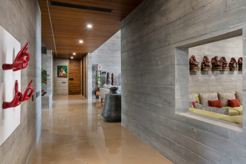 Beton Brut is a concrete home that was designed by The Grid Architects