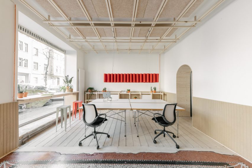 Circular office interior
