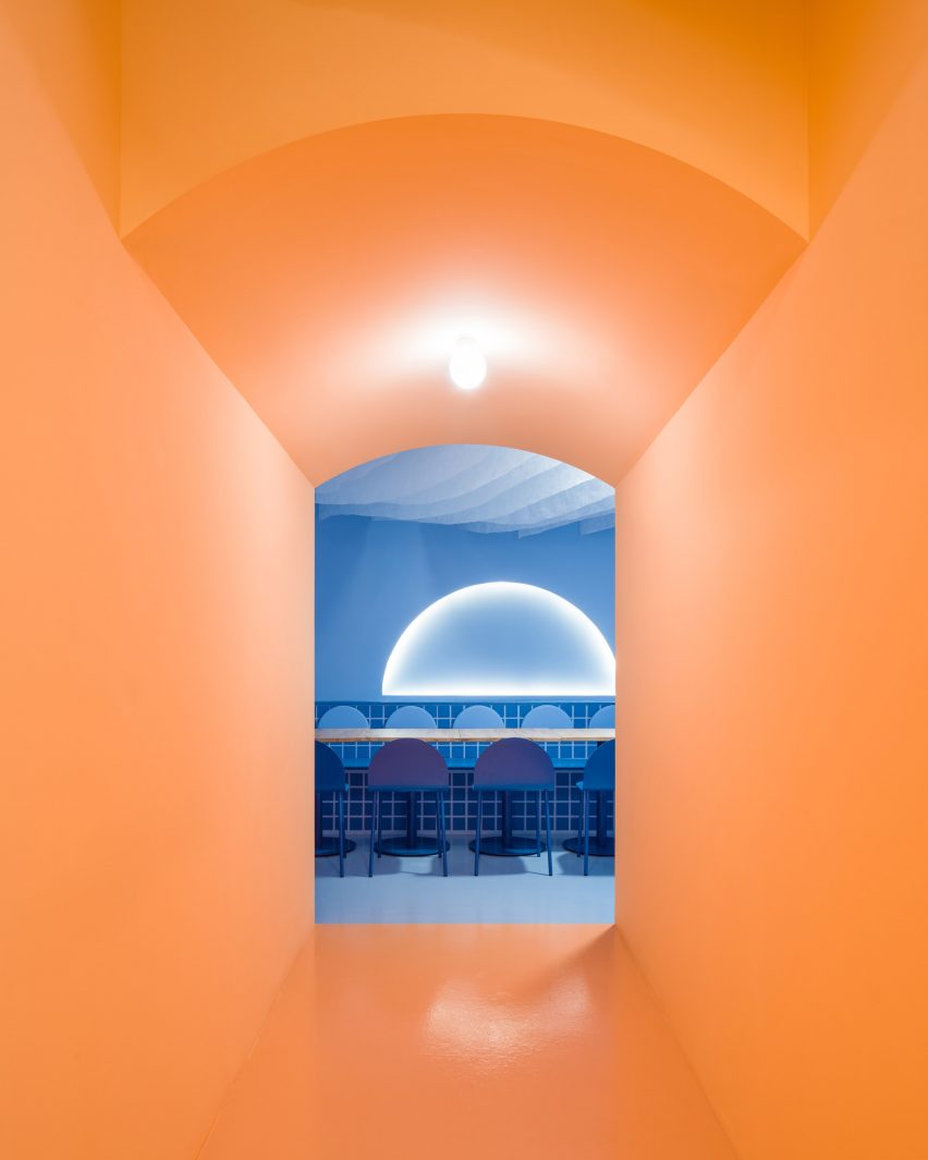 Baovan restaurant in Valencia by Clap Studio