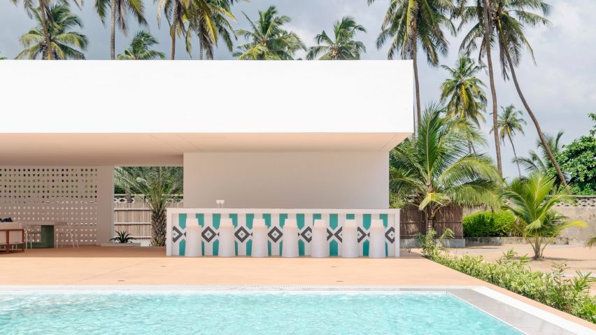 Image of the white painted Coral Pavilion and bar area