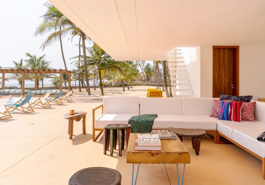 Coral Pavilion is a beach house in Lagos that was designed by cmDesign Atelier