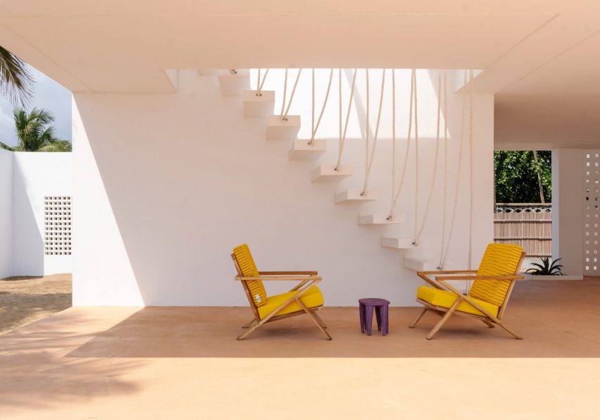 Coral Pavilion is a beach house in Lagos that was designed by cmDesign Atelier