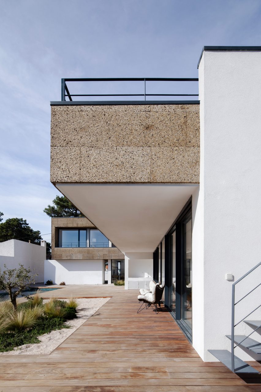 Exterior of Cork House by Inês Brandão Arquitectura