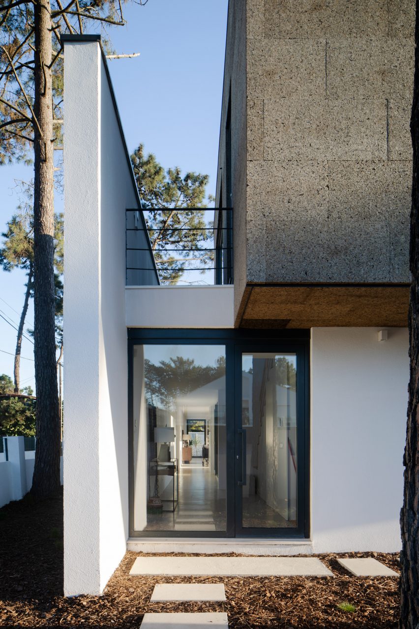 Exterior of Cork House by Inês Brandão Arquitectura