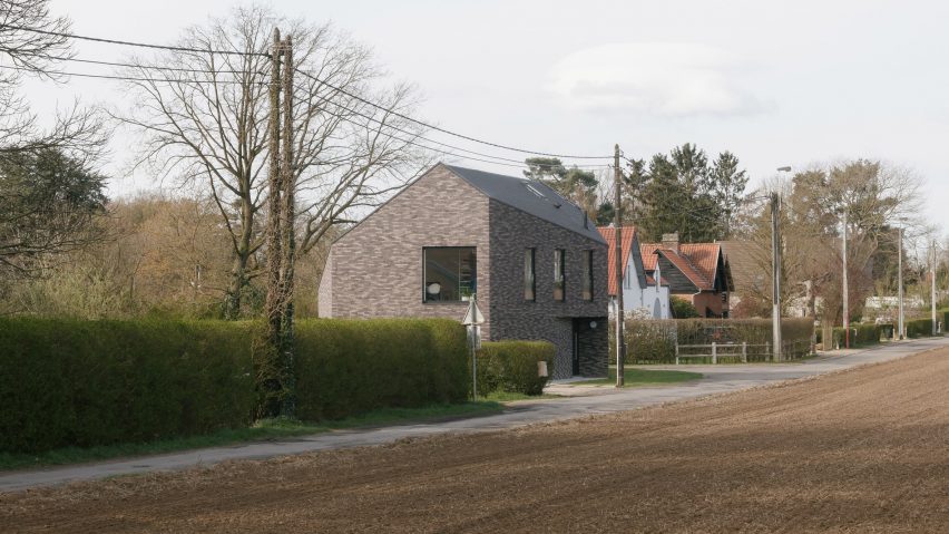 Exterior of house by DeDal Architectes