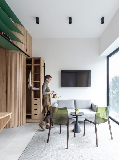 Main room with sitting area