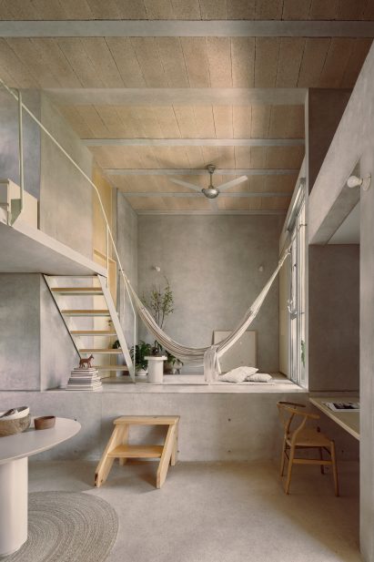 Split-level interior