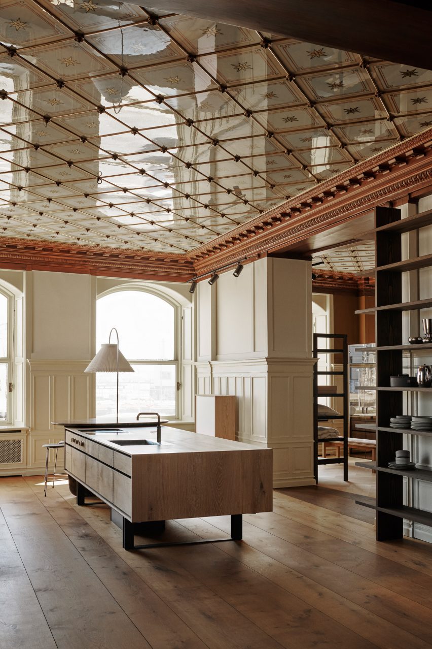 Garde Hvalsøe showroom in Aarhus by Bunn Studio