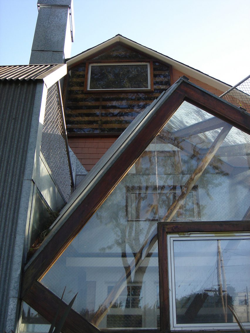 Facade of Gehry House