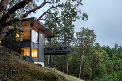 Image of the side of Buck Mountain Cabin on sloping terrain