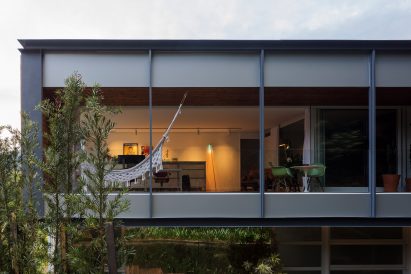 Jobim Carlevaro Arquitetos house facade