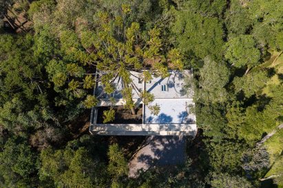 Luciano Basso concrete house