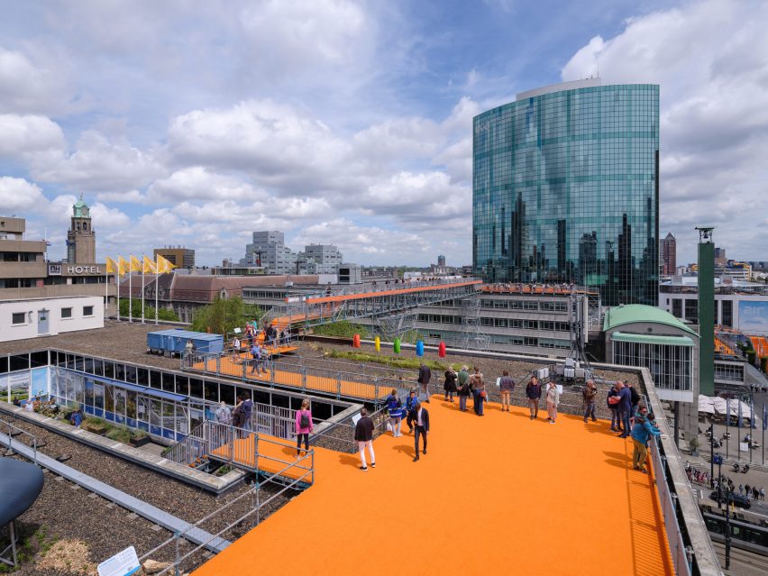 Rotterdam Rooftop Walk is a walkable rooftop installation that was designed by MVRDV