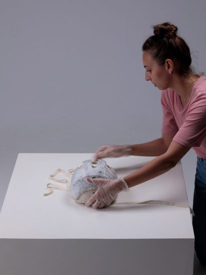 MyHelmet mycelium helmet by Studio MOM