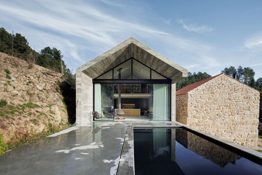 Exterior of Casa NaMora by Filipe Pina and David Bilo