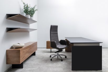 North Cape executive chair by Baldanzi & Novelli Designers for Narbutas