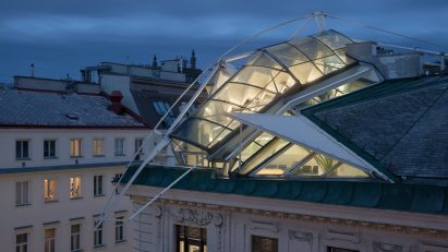 Deconstructivism opinion