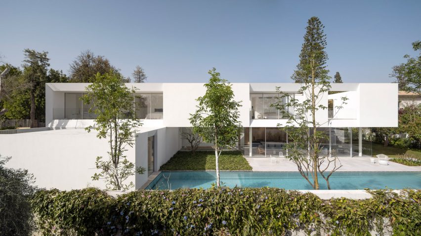 Exterior image of the white-painted K House