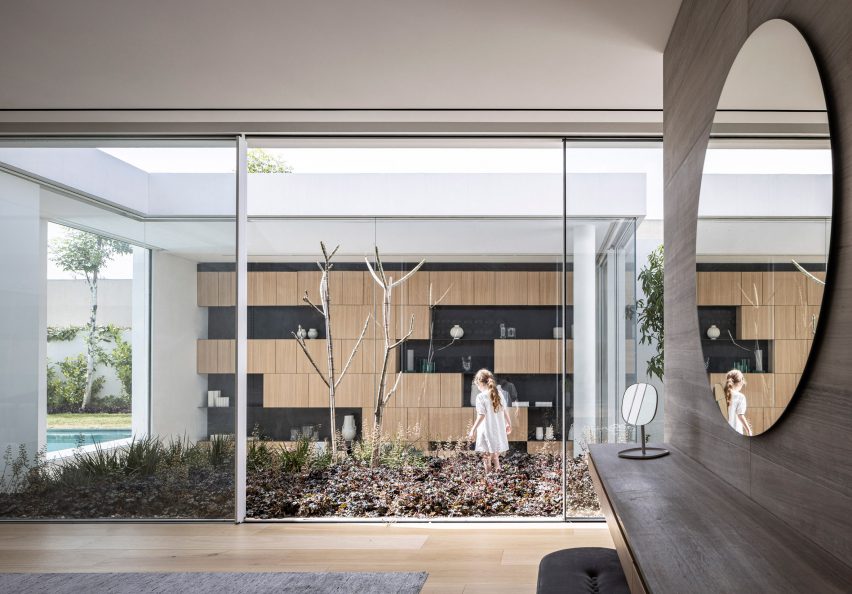 K House is a home in Tel Aviv that was designed by Pitsou Kedem