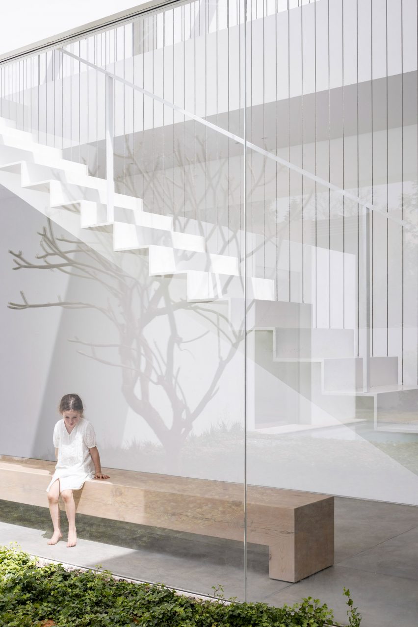 K House is a home in Tel Aviv that was designed by Pitsou Kedem