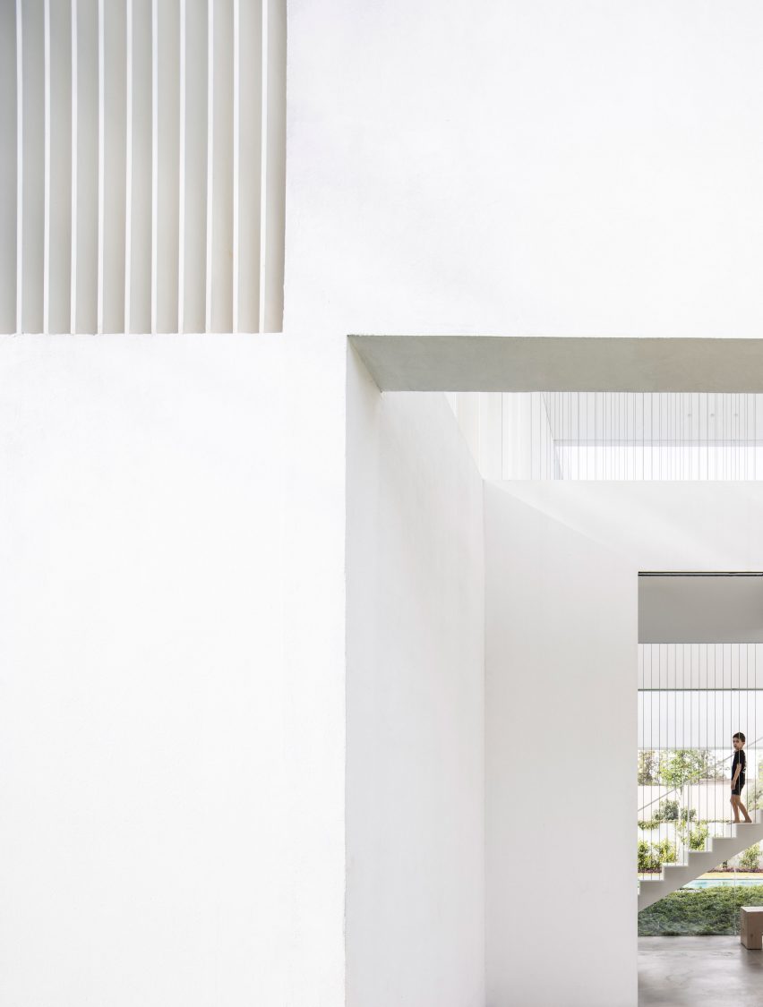 K House is a home in Tel Aviv that was designed by Pitsou Kedem