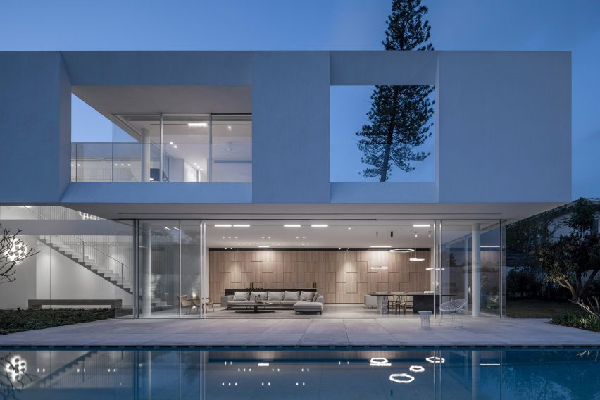 K House is a home in Tel Aviv that was designed by Pitsou Kedem