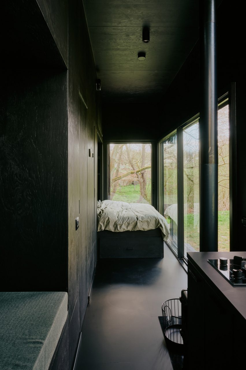 Raus cabin is a holiday cabin in Berlin that was designed by Sigurd Larsen