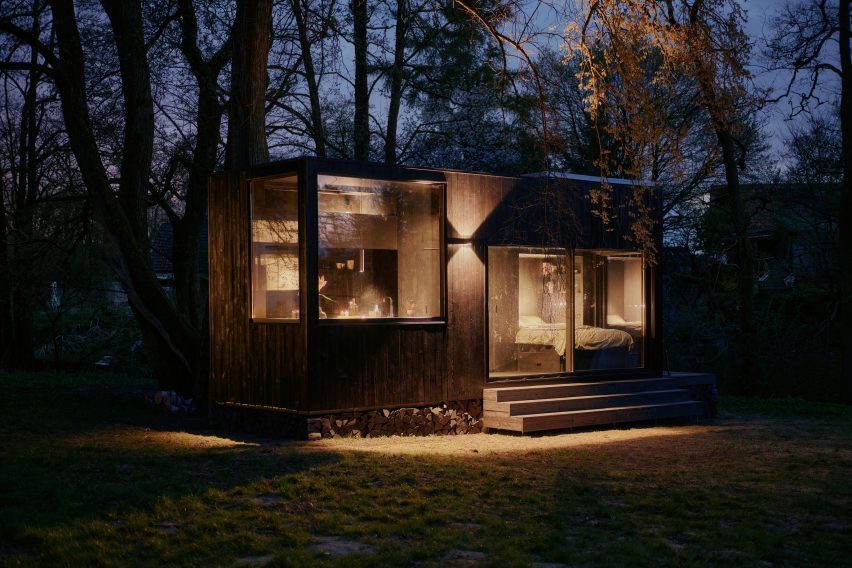 Raus cabin is a holiday cabin in Berlin that was designed by Sigurd Larsen