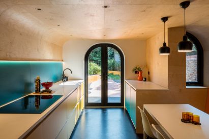 Amott Road by Alexander Owen Architecture