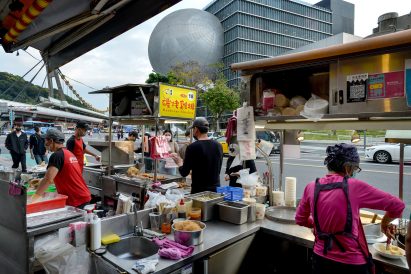View of the Globe Playhouse from a market