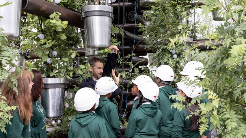 Thomas Heatherwick by the Tree of Trees