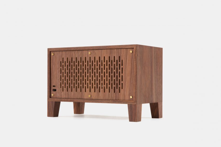 Walnut wood box