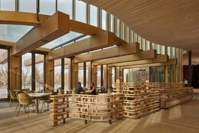 Wooden lantilevered beams