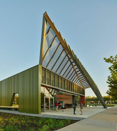 Thaden School Wheel building