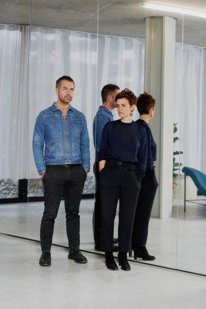A photograph of Stéphanie Bru and Alexandre Theriot