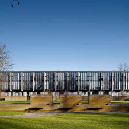 A photograph of St Catherines College at Oxford University, which is an example of 1960s architecture