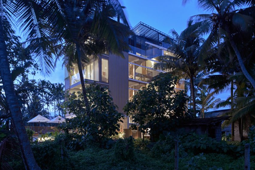 Harding Boutique Hotel in Sri Lanka by night