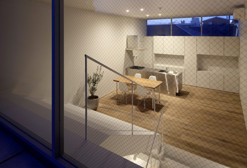 Aquarium House in Kanagawa by Nao Iwanari