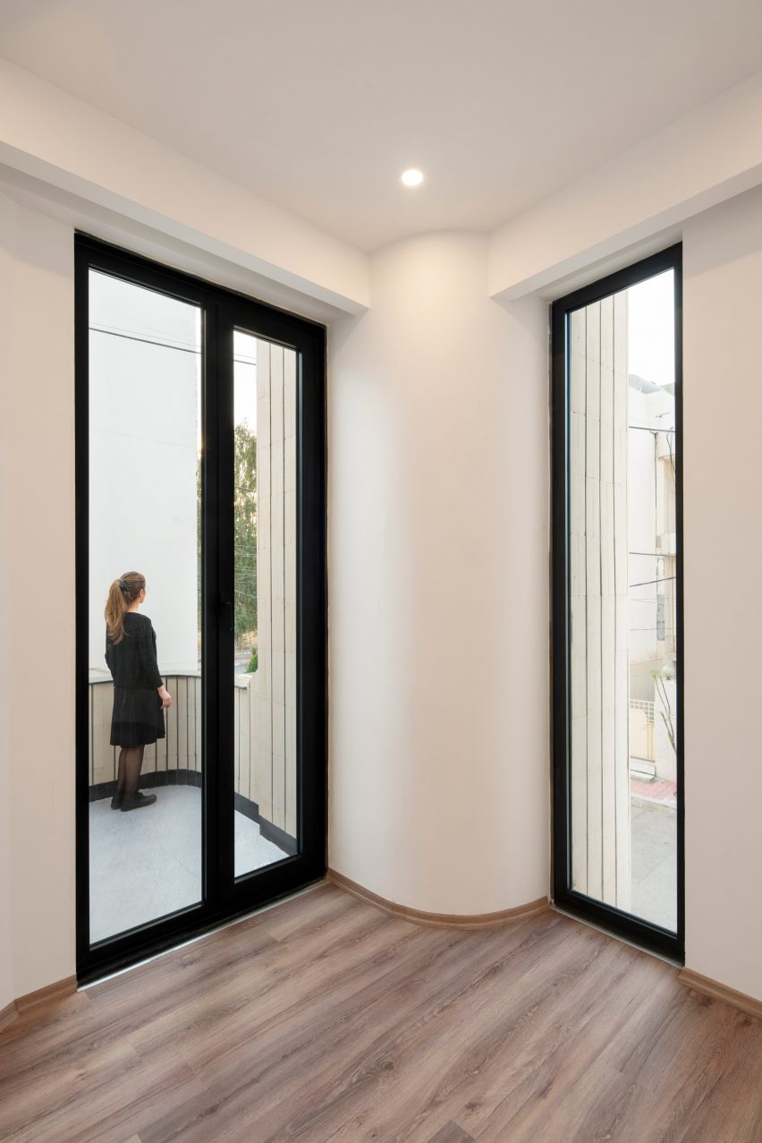 Interior of Bakrajo House in Sulaymaniyah by Zakaa