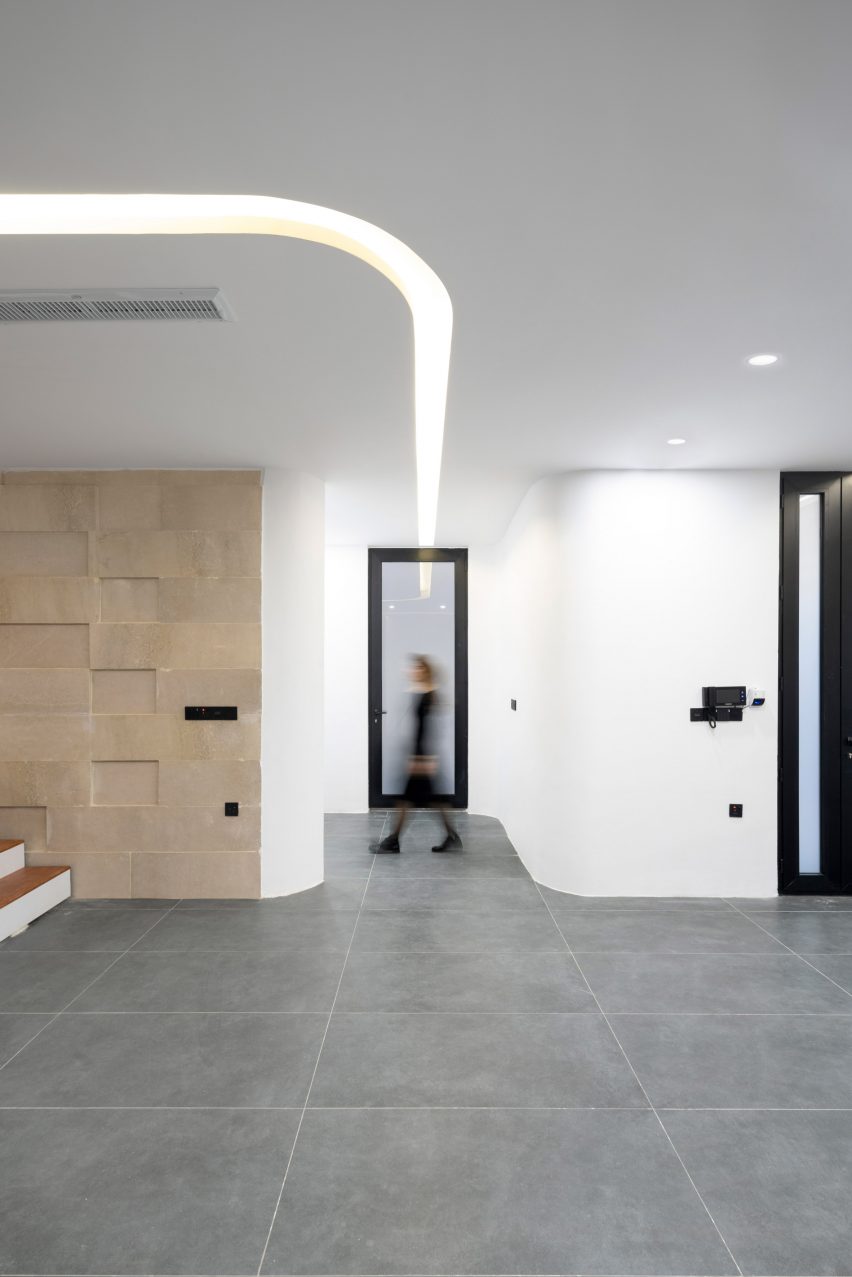 Interior of Bakrajo House in Sulaymaniyah by Zakaa