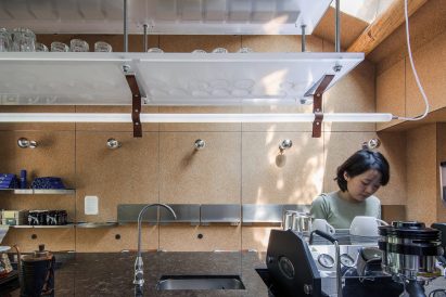Cork-lined coffee bar in Beijing
