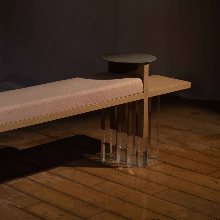 Detail of one end of the bench with attached circular table and clear raisers