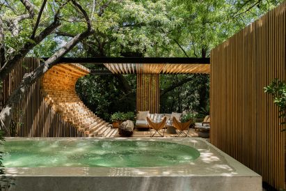 MCxA Group house