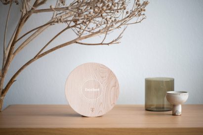 Benjamin Hubert mesh repeater