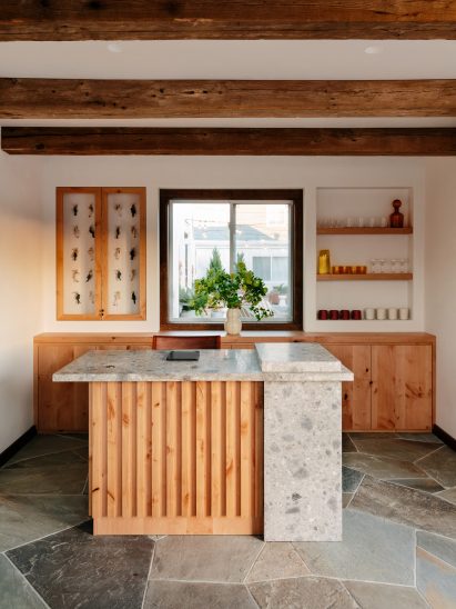 Daunt's Albatross hotel lobby