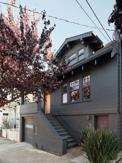 Craftsman facade of modern home
