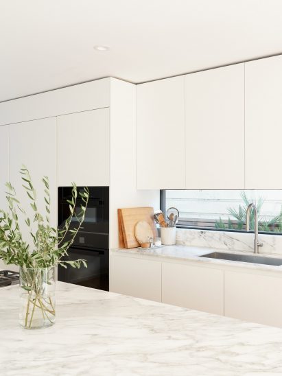 Grey veined marble kitchen