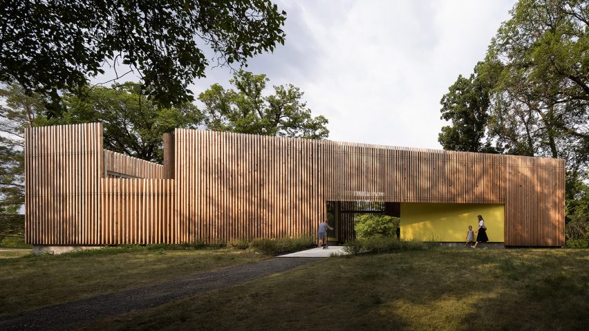 Public City Architecture creates Winnipeg pavilion to withstand flood conditions