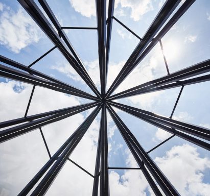 Roof of Glasshouse by Heatherwick Studio