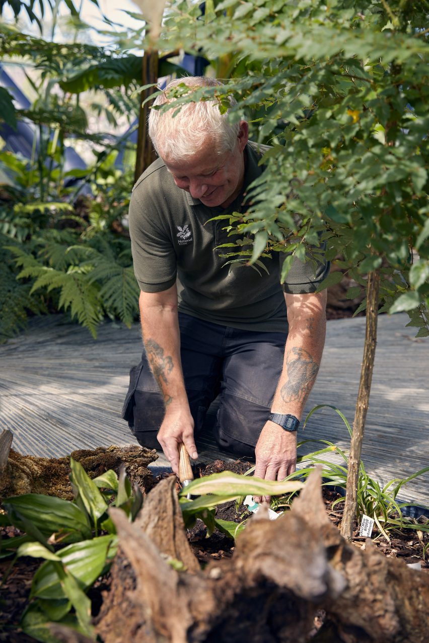 Gardener at the Glasshouse by Heatherwick Studio